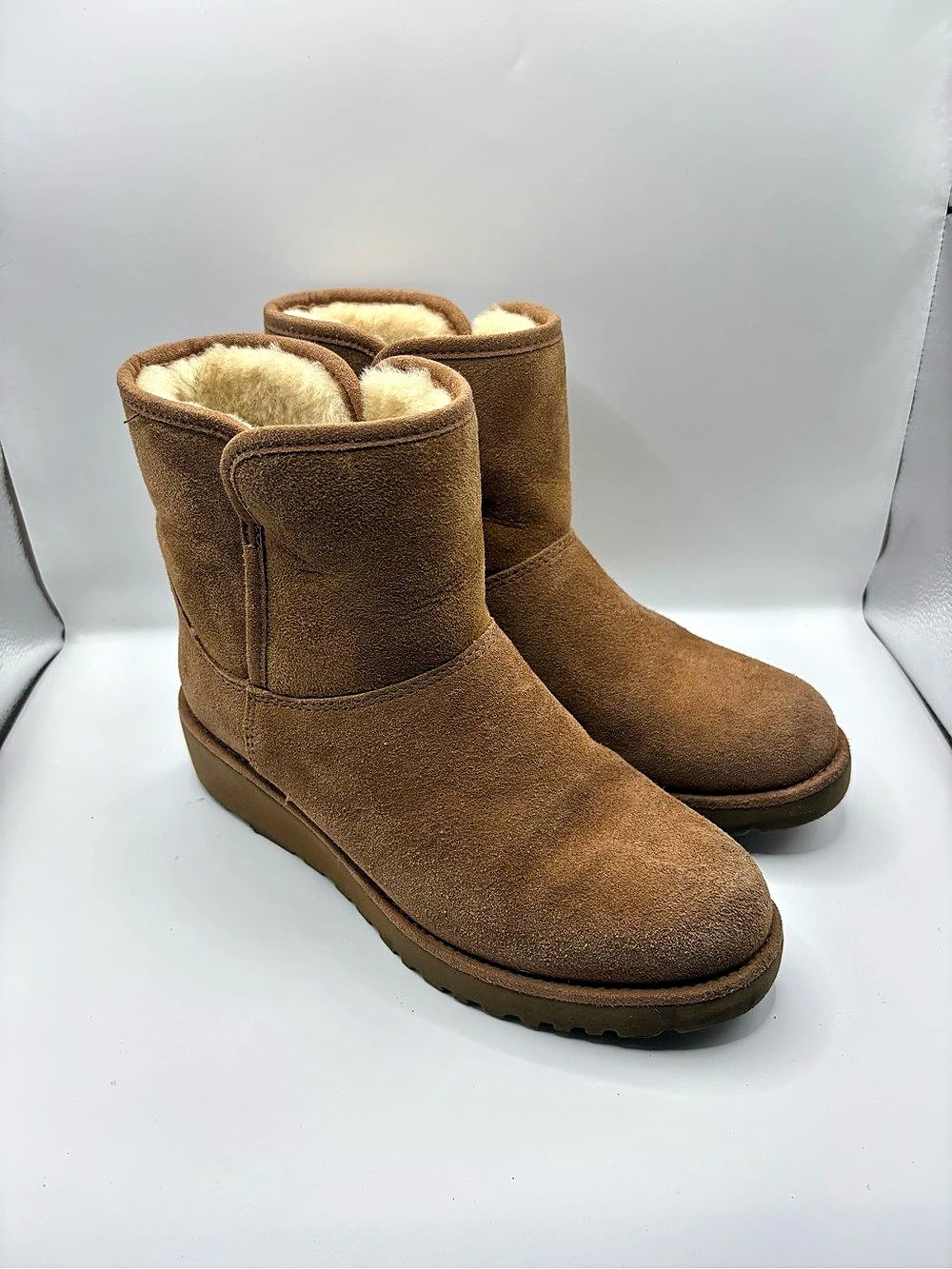 UGG Kristin Wedge Boot Suede Brown US 9